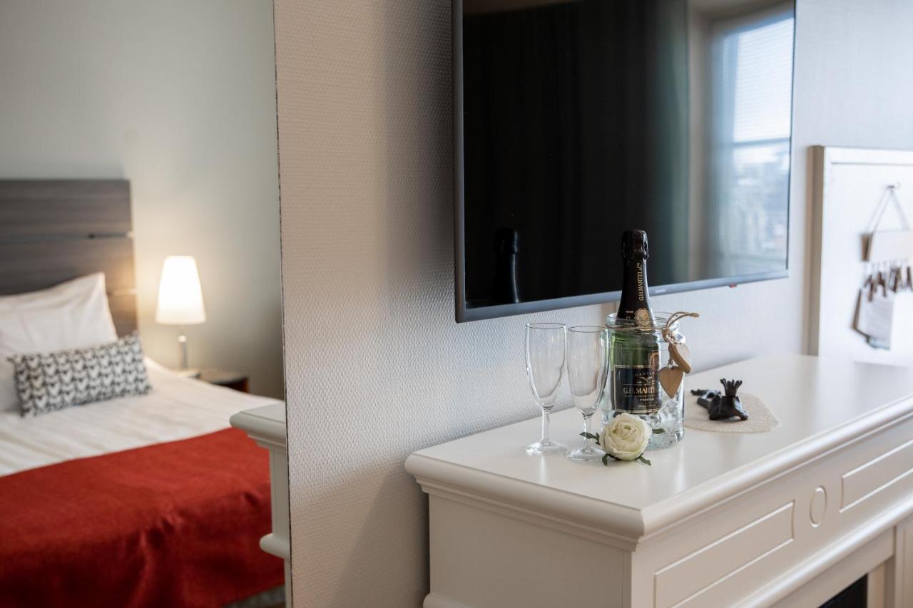 Hotel Kokkola エクステリア 写真