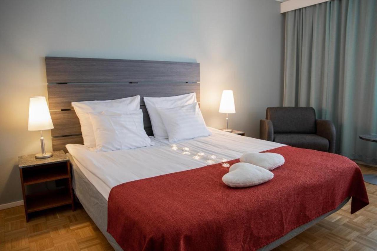 Hotel Kokkola エクステリア 写真